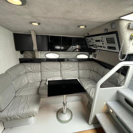 לה רושל Une Nuit Atypique Sur Un Bateau Linge Et Menage Inclus - Boat Paradise La Rochelle מראה חיצוני תמונה